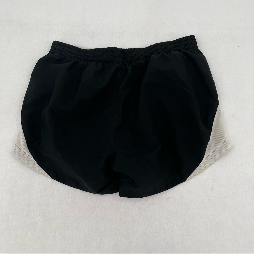 NIKE Women’s Running Shorts Black/White Lined size: Small - Picture 2 of 8